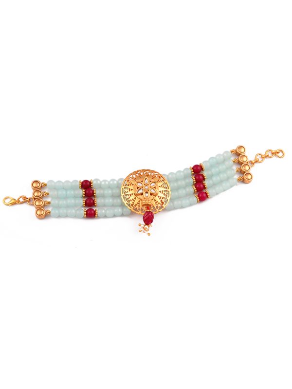 ONE OF OUR ICONIC BRACELET DESIGNED IN A BREATHTAKING MANNER