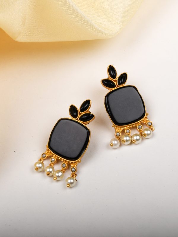 Premium black onyx  party wear sparkling Stud Earring.