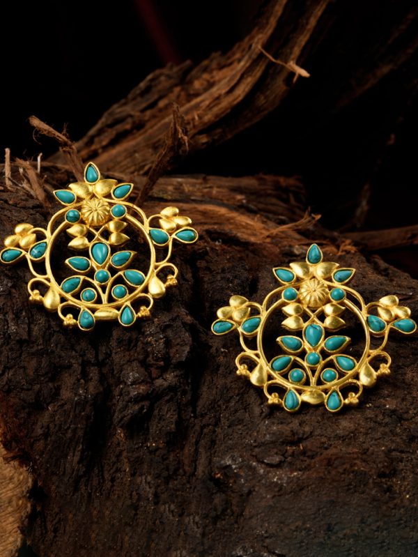 The gorgeous Masterpiece for ladies waiting for upcoming festival.