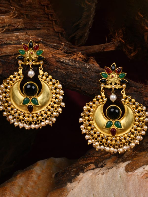 Earring is flawlessly woven with traditions and Peacock theme.