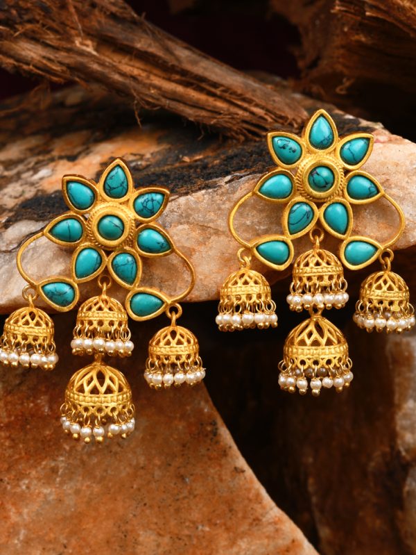 Grandiose Design with intricate workmanship.