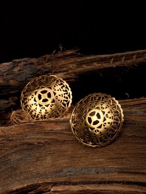Classic Stud Textured Red work in Gold Plated.