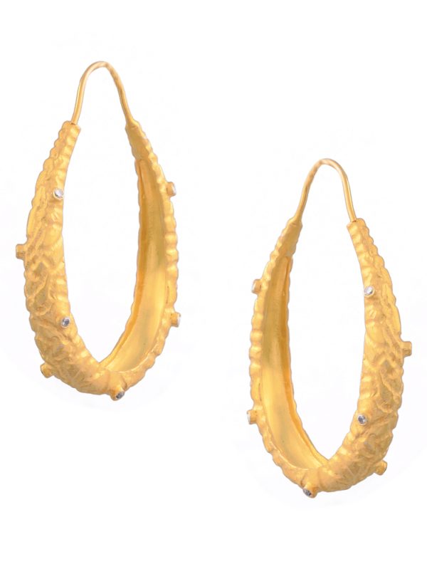 Gorgeous Bali for Modern Contemporary women with Polka Stone.