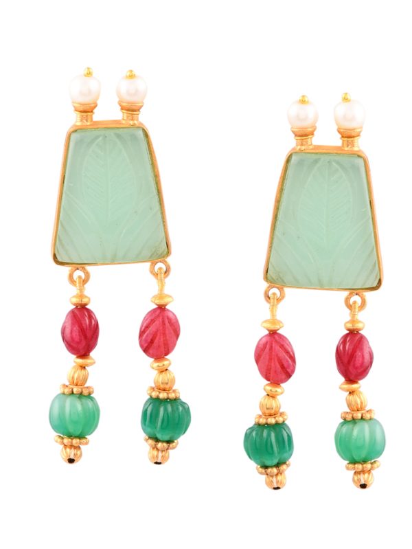 ADORN YOURSELF WITH THIS STUNNING EARRING FEATURING CARVED STONE FROM THE HOUSE OF JL.