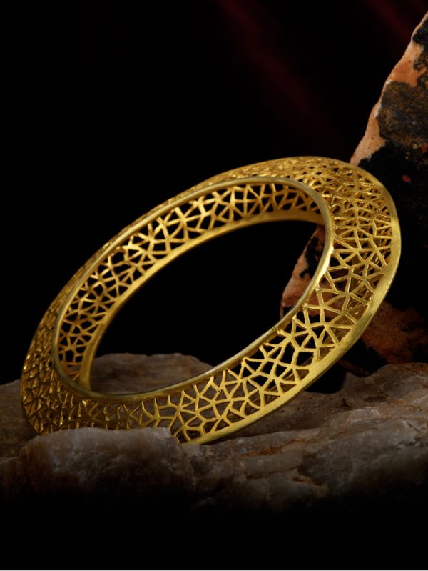 The Bangle from Jaipur Lane is designed  & narrates story of allure.