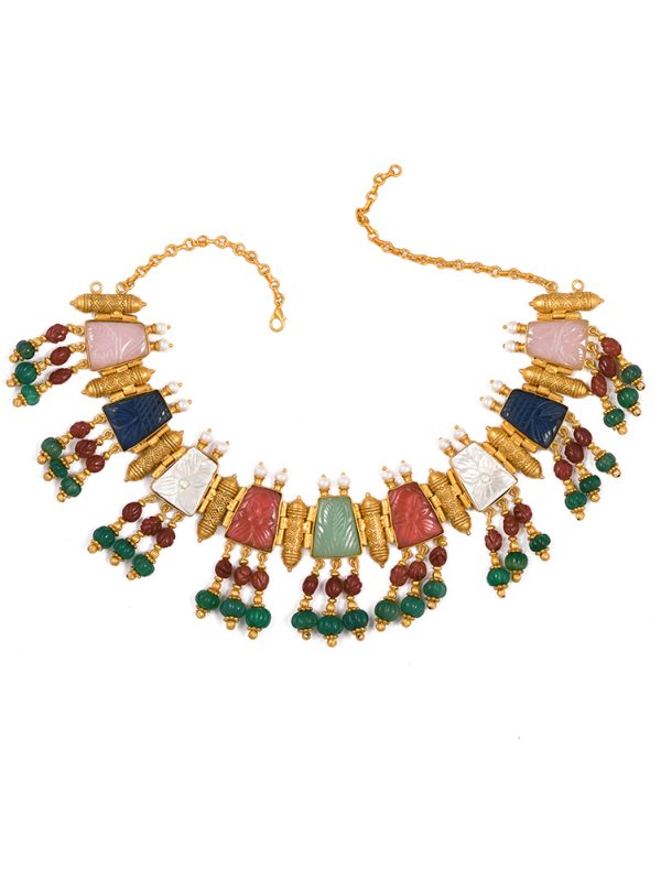 ADORABLE NECKLACE CRAFTED WITHBEAUTIFUL STONESFROM THE HOUSE OF JAIPUR LANE