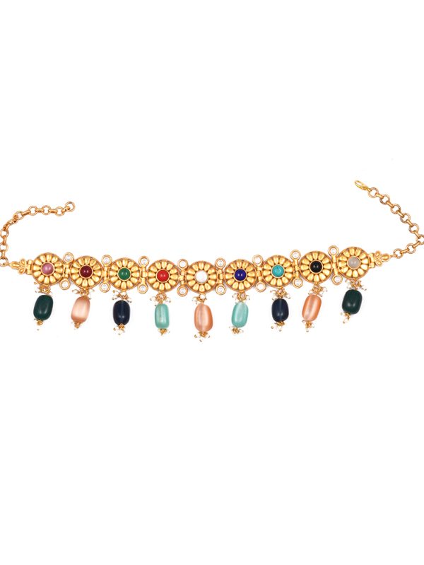 TO COMPLEMENT YOUR NECK, NECKLACE IS CRAFTED WITH BEAUTIFUL STONES