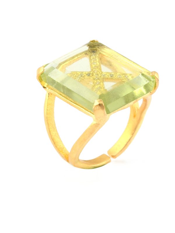 This rings studded with you stone having white CZ make one finger look gorgeous.