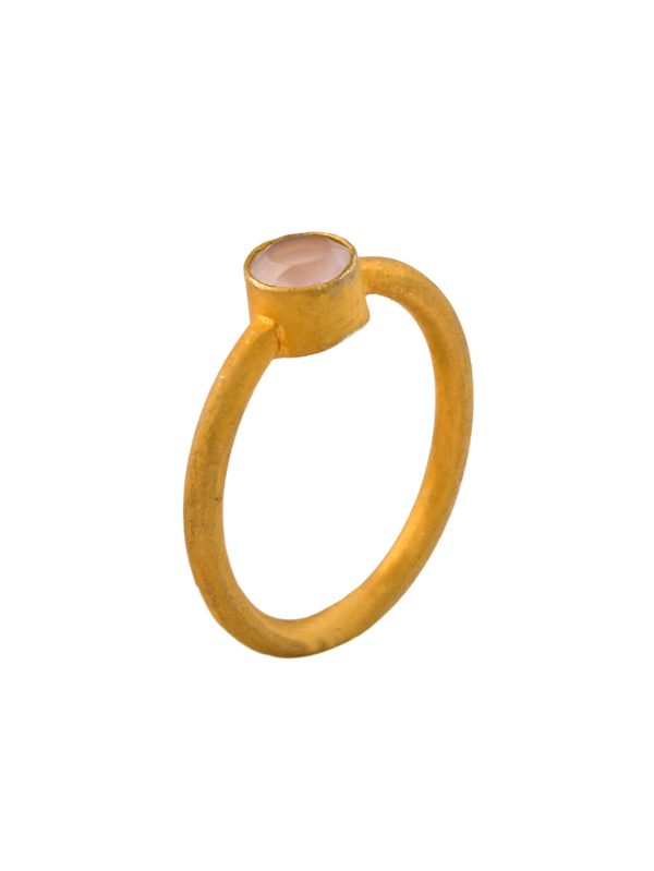 Intricate detailing of stone make ring shining.